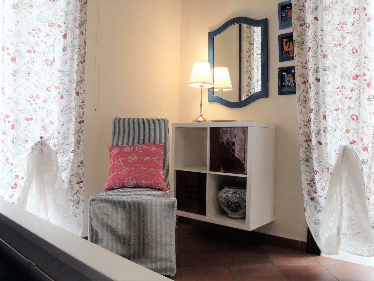 Umberto I Holiday House Napoli Bagian luar foto