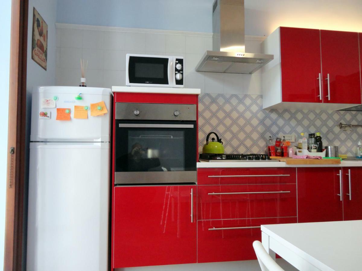 Umberto I Holiday House Napoli Bagian luar foto