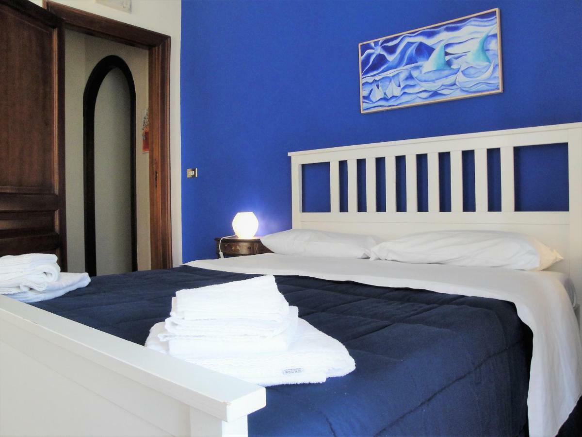 Umberto I Holiday House Napoli Bagian luar foto